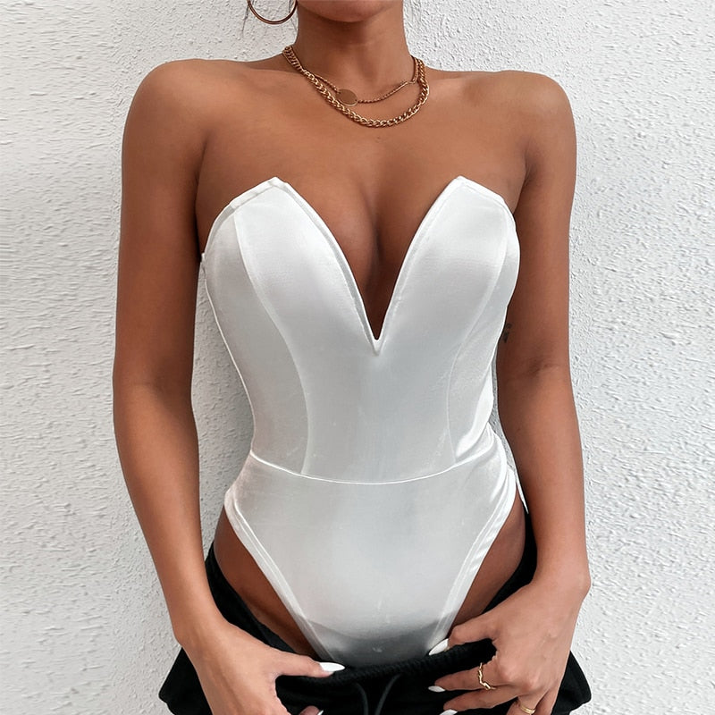 MAREIKE - Trägerloser Satin-Bodysuit