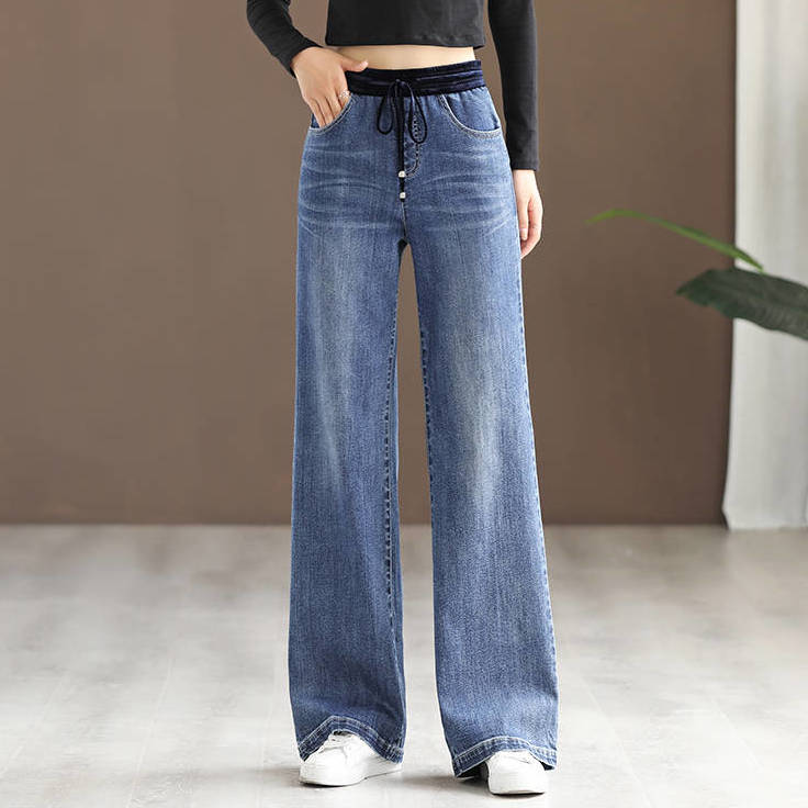 Jeans mit weitem Bein und hoher elastischer Taille in Übergröße